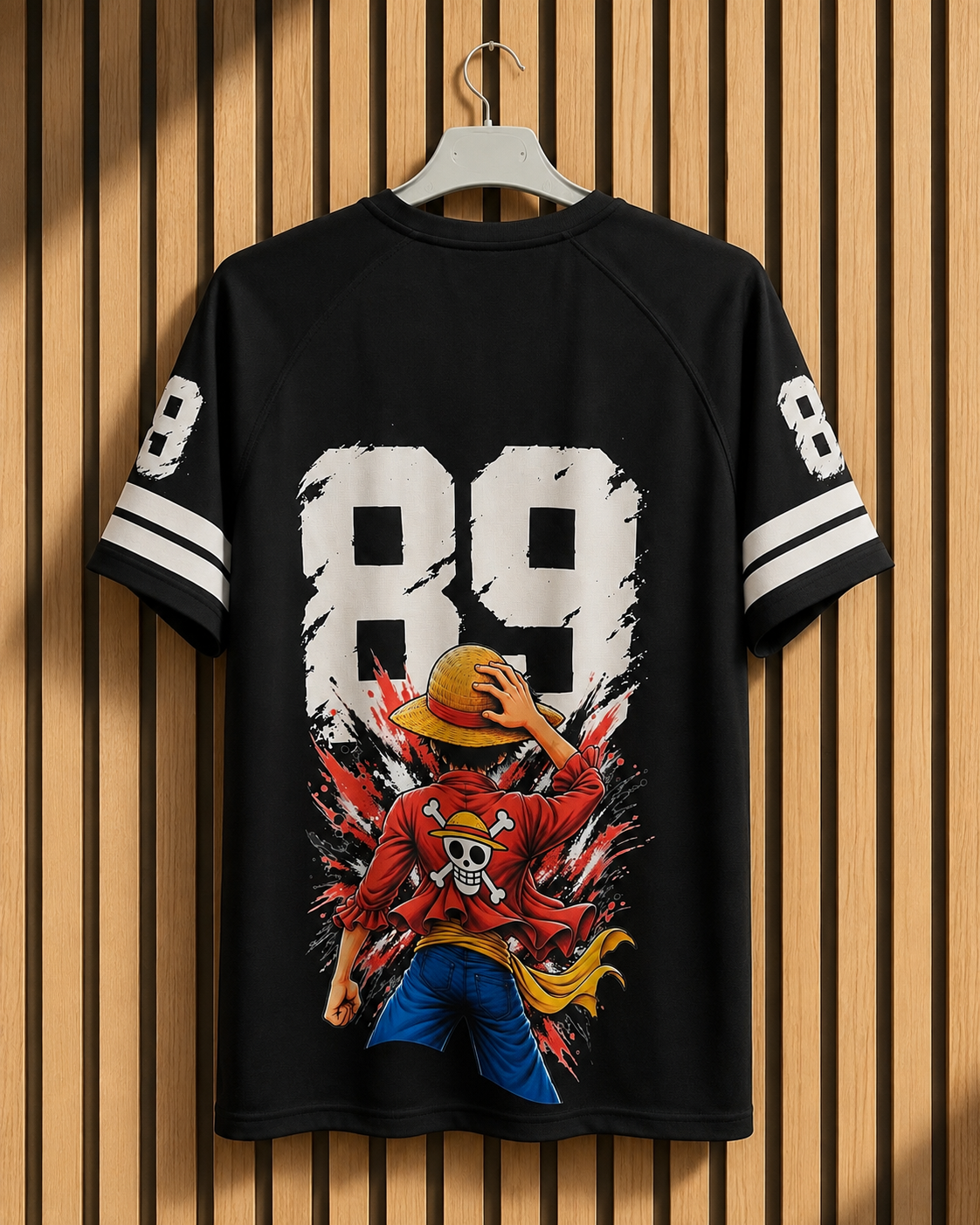 Camiseta negra personalizada con estampado en la parte delantera